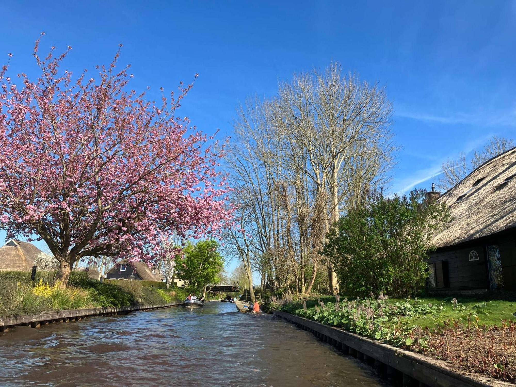 Oasis Giethoorn Villa Eksteriør bilde